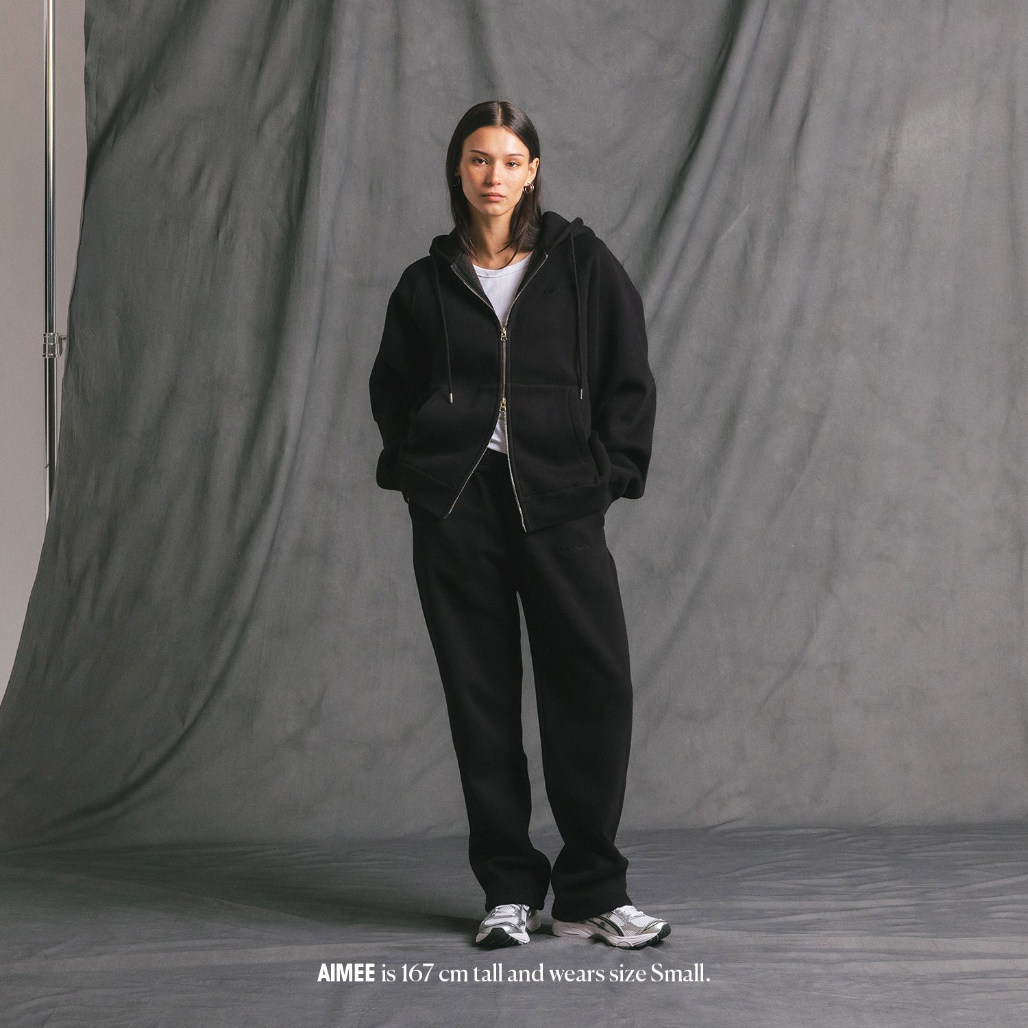 Essential Zip Hoodie