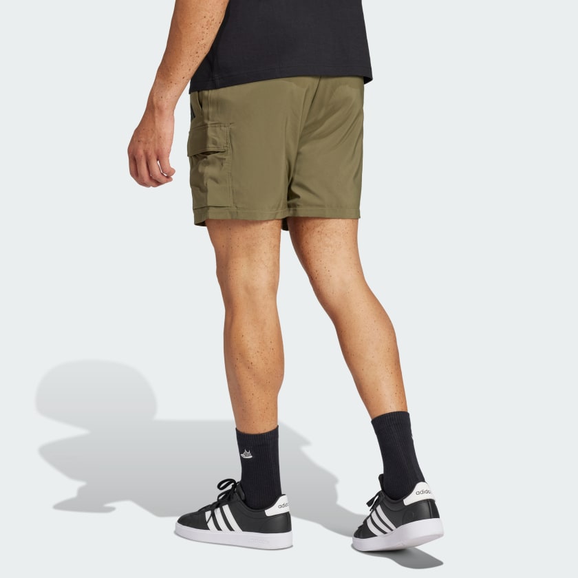 Men's adidas Essentials Small Logo Cargo Chelsea Shorts