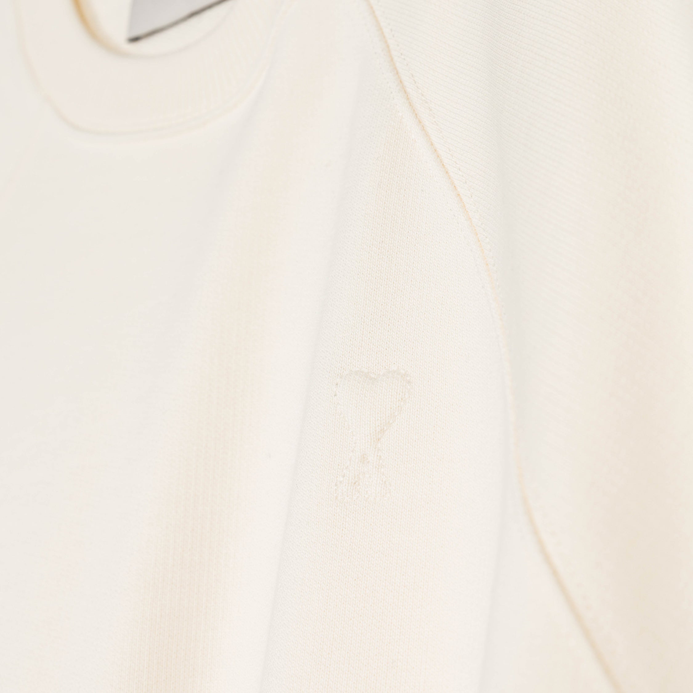 AMI Paris	Embossed Ami De Coeur Sweatshirt