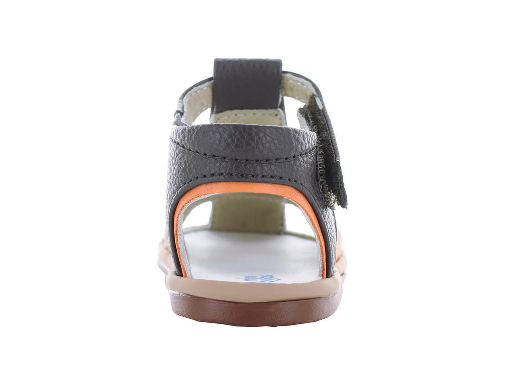 Sandalias Miniburbujas Color Chocolate para Niño