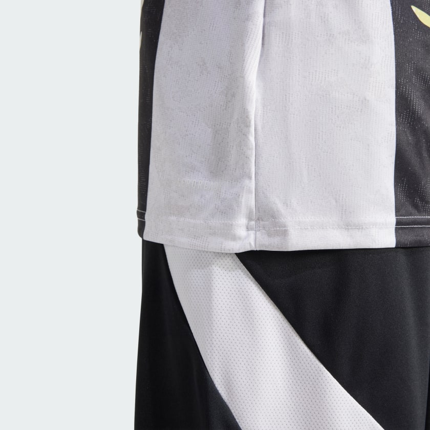 Men's adidas Juventus 24/25 Pre-Match Jersey