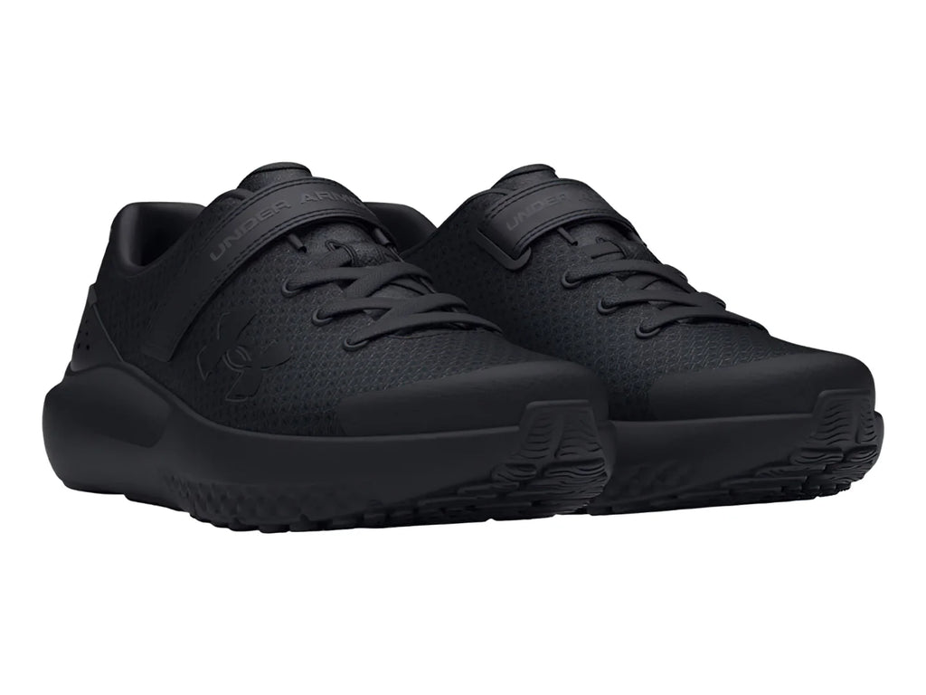 Tenis Under Armour BPS Surge 4 AC Negro para Niño