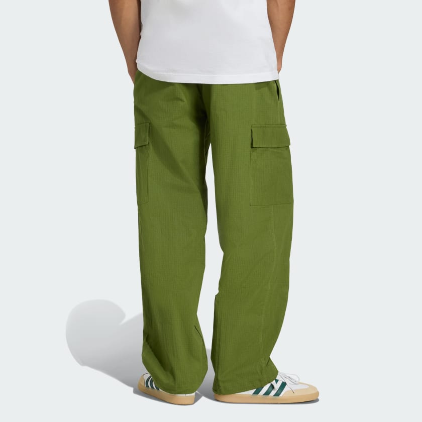 Men's adidas Trefoil Essentials Woven