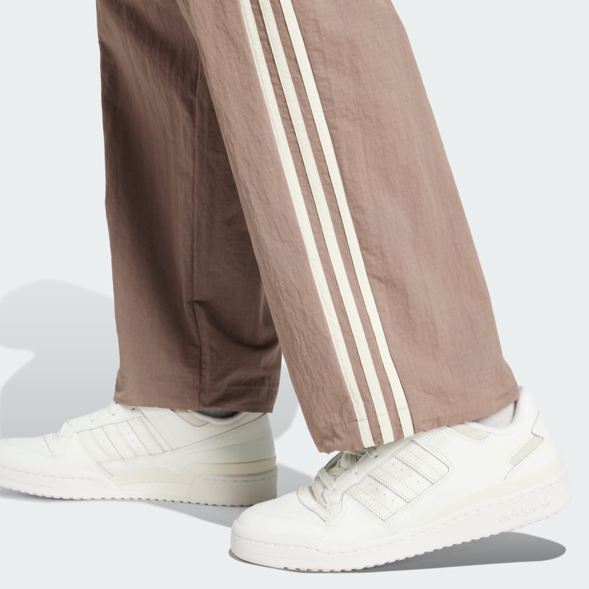 Men's adidas Adicolor Classics 3-Stripes Cargo Pants