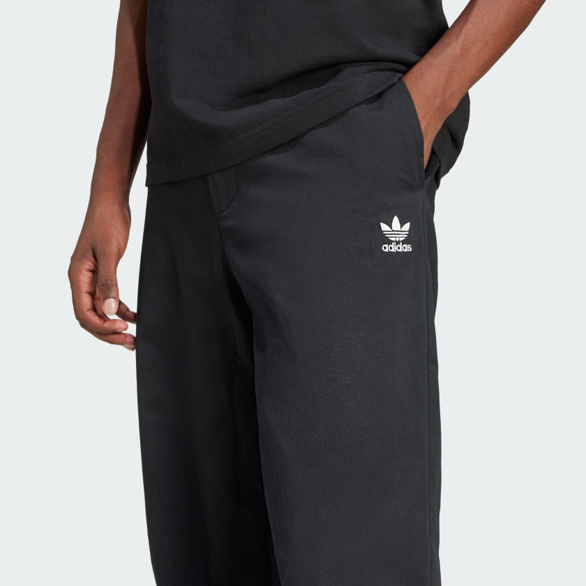 Men's adidas Trefoil Essentials Chinos