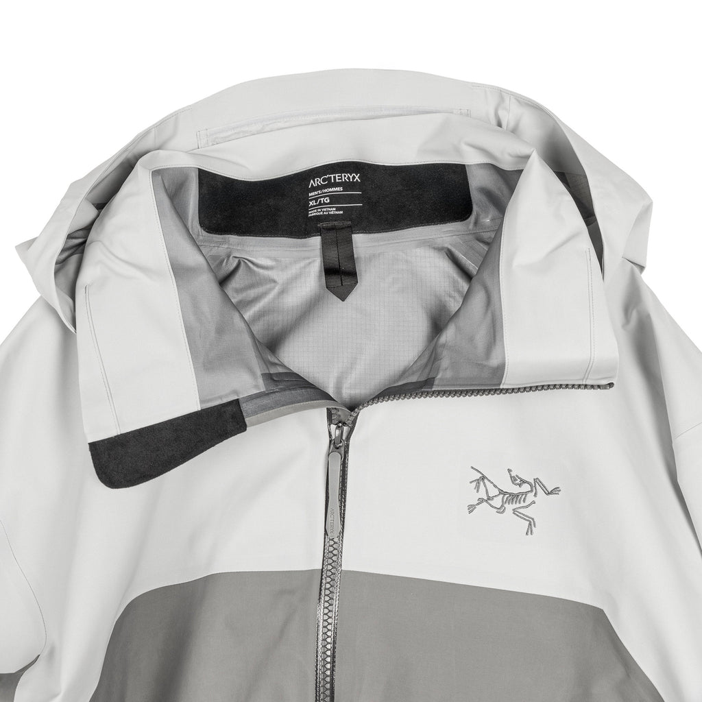 Arc'teryx Beta AR Jacket (Solitude/ Void)
