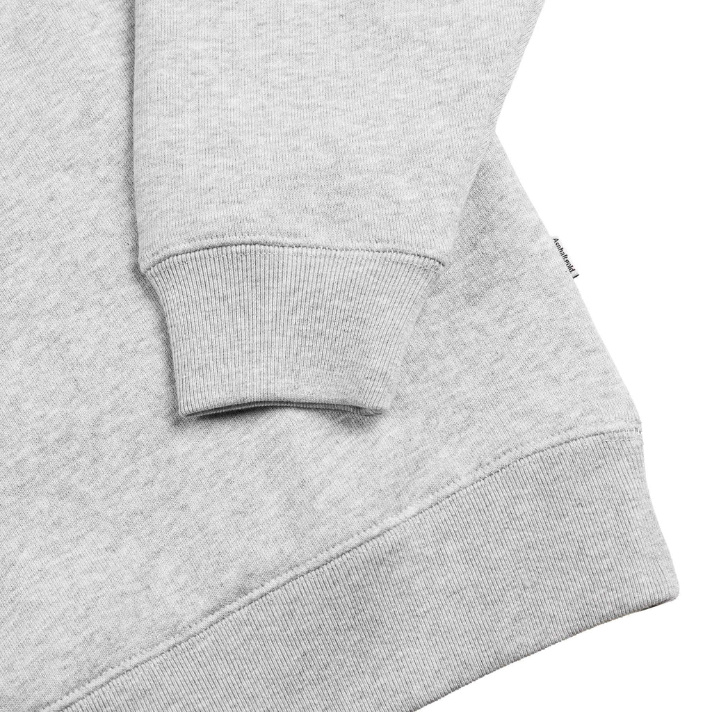 Essential Crewneck