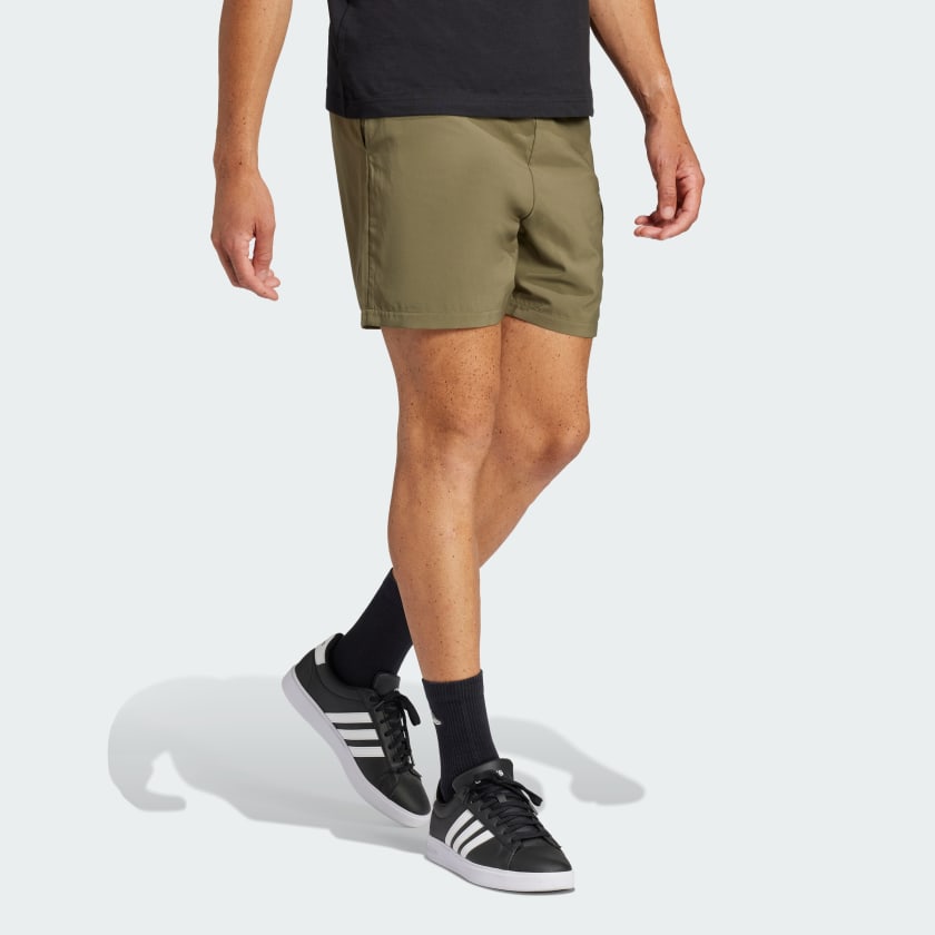 Men's adidas Essentials Small Logo Cargo Chelsea Shorts