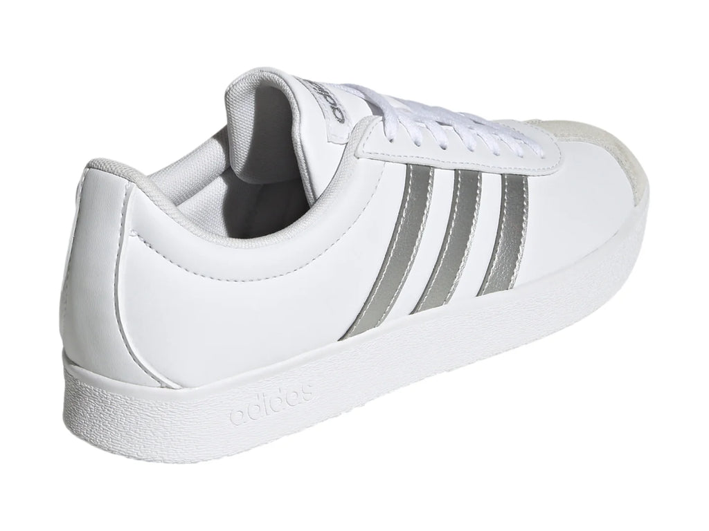 Tenis Adidas VL Court Base Blancos y Plateados para Mujer