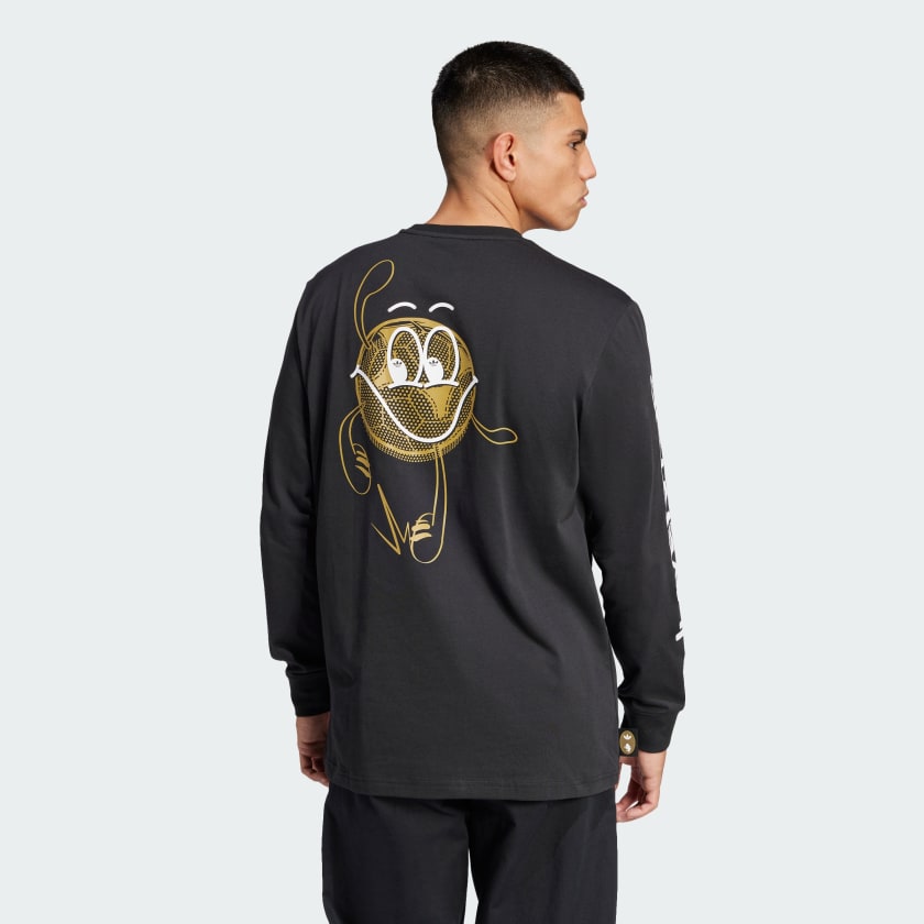 Men's adidas Juventus Long Sleeve Graphic Tee